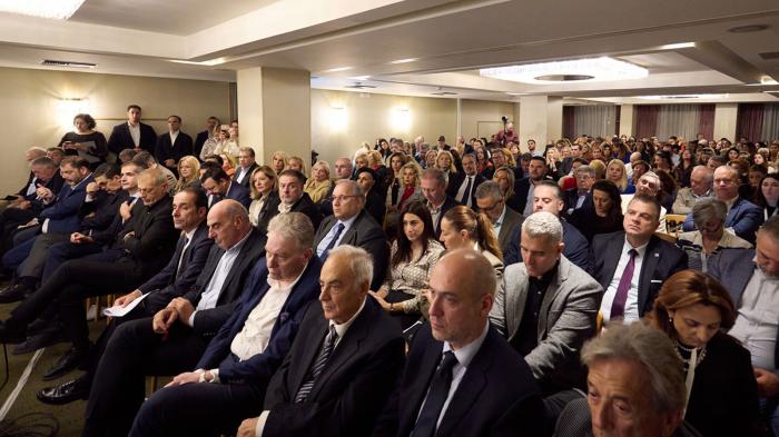 Αστική ανθεκτικότητα και κλιματική ετοιμότητα: Η Αθήνα στο επίκεντρο της δράσης Αστική ανθεκτικότητα και κλιματική ετοιμότητα: Η Αθήνα στο επίκεντρο της δράσης