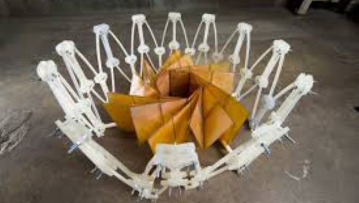 Ηλιακά πάνελ της NASA φτιαγμένα σαν… origami! (video)