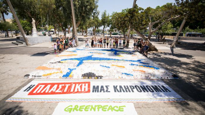 Το RAINBOW WARRIOR  Στο Ηράκλειο