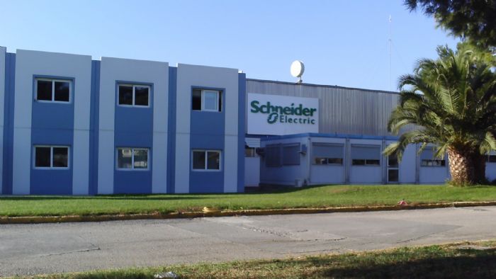 Σύμβαση 23 εκατ. για Schneider Electric και ΔΕΔΔΗΕ