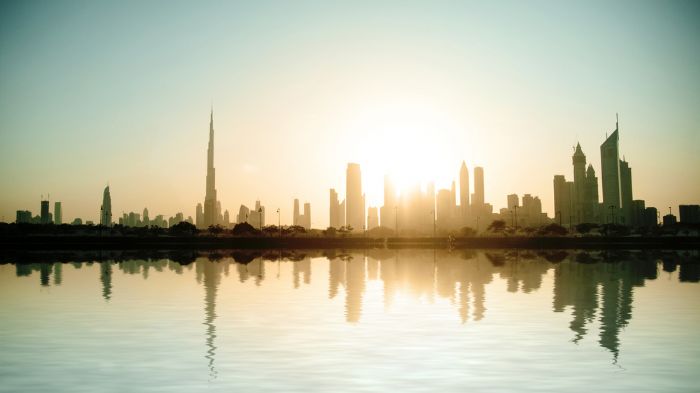 Ντουμπάι εγκαινιάζει πρόγράμμα net meteirng χωρίς όρια ισχύος 